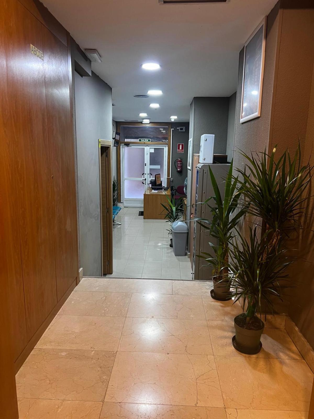 Hostel Estrella 20 Madrid Kültér fotó